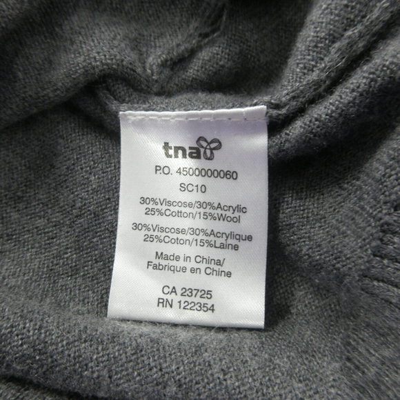 ARITZIA TNA  long sleeve xs - Picture 8 of 8